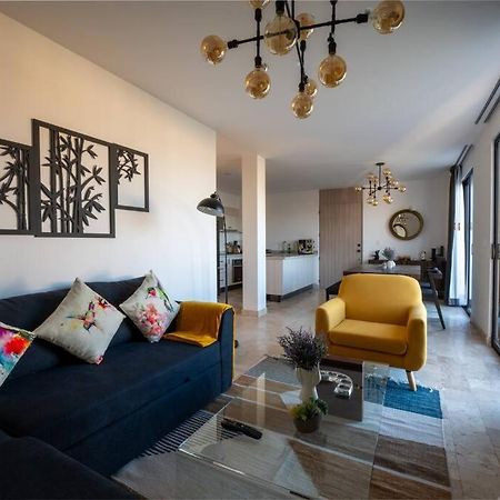 شقة Lujoso Departamento San Miguel- La Luminaria سان ميغيل دي الليندي المظهر الخارجي الصورة